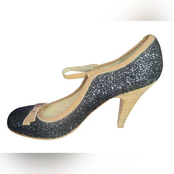 Miu Miu Black & Beige Glitter Mary Jane Pumps, Womens 38 EU (8 US) - Picture 5 of 11
